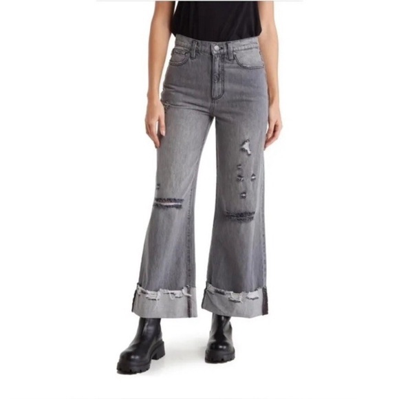 Alice + Olivia Amazing Distressed High Waist Raw Cuffed Boyfriend Jean - Picture 2 of 13